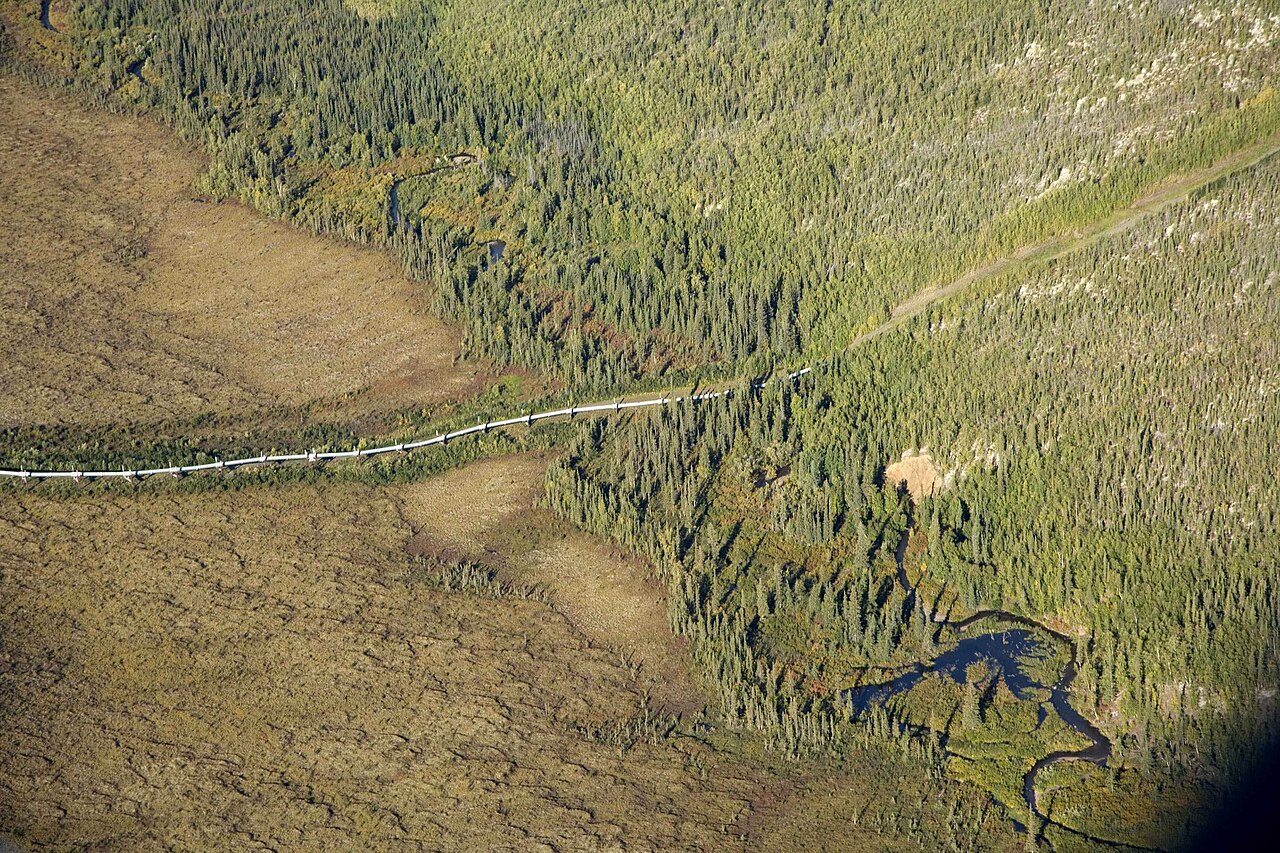 Aerial data over an oil and gas pipeline right-of-way corridor